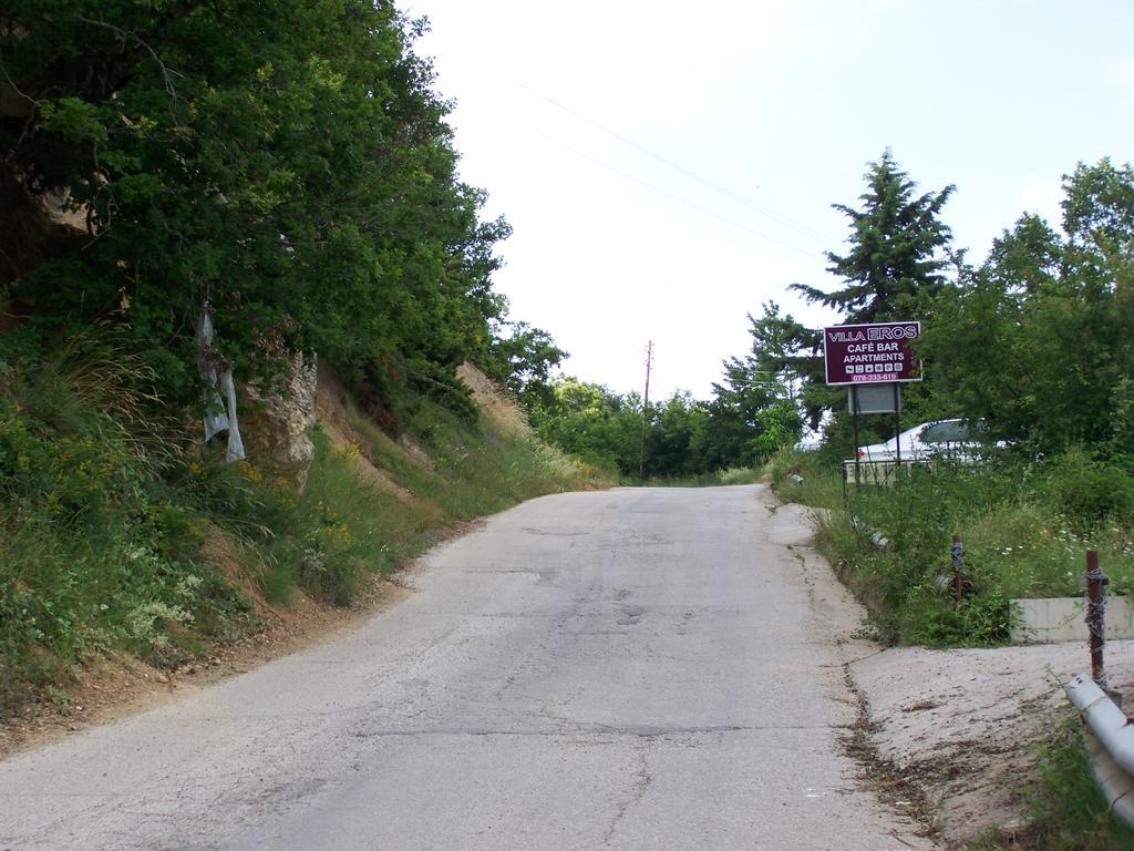 Villa Eros Apartments 2 Struga Bagian luar foto