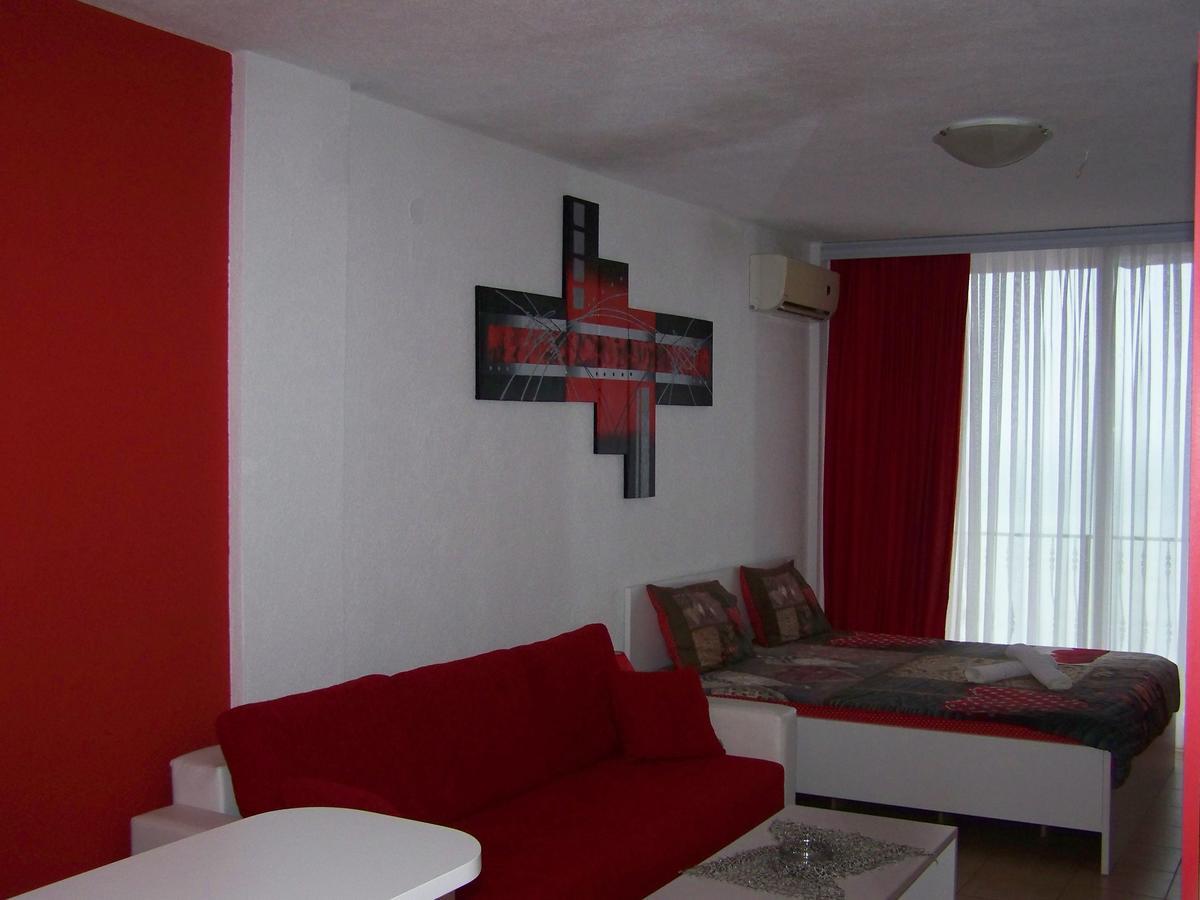 Villa Eros Apartments 2 Struga Bagian luar foto
