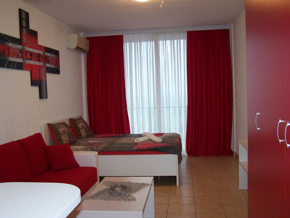 Villa Eros Apartments 2 Struga Bagian luar foto